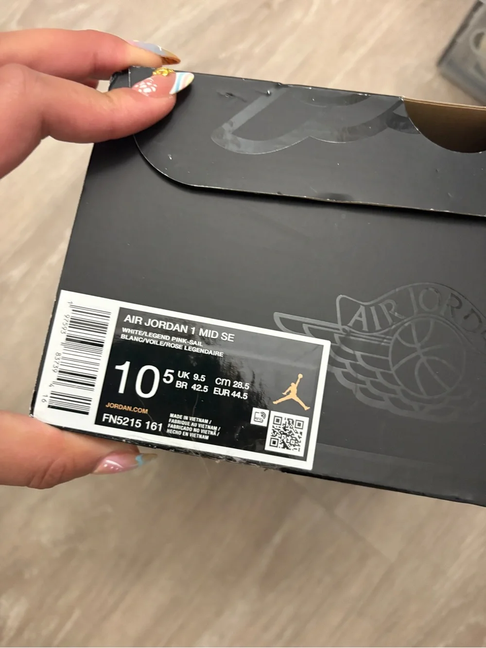 Jordan mid se legend Pink sail and White Sneakers